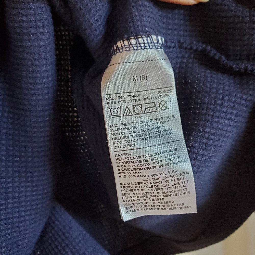 Old Navy Kids Blue Long Sleeve Thermal Waffle Shirt - Picture 4 of 4